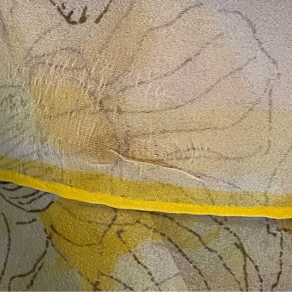 Vintage Vera Sheer Silk Blend Scarf 23 In Sq Good Condition - Picture 6 of 7